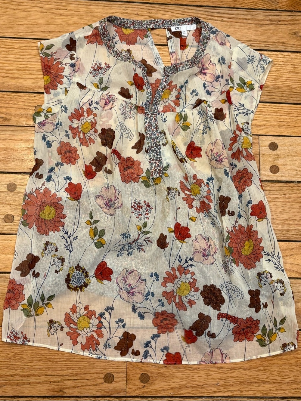 DR2 White Sheer Boho Floral Cap-Sleeve Blouse with Red, Brown & Yellow Flowers